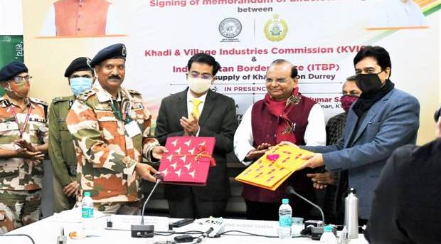 KVIC signs MoU with ITBP for providing cotton rugs