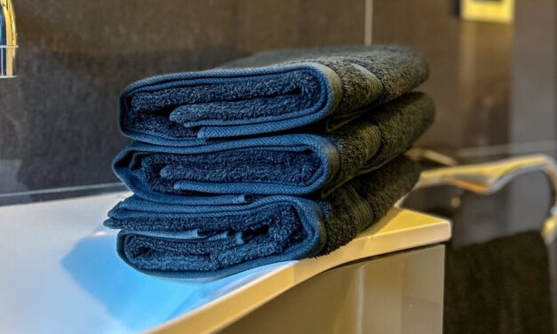 Lenzing introduces new Black Towel Collection with long-lasting softness