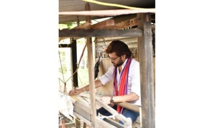 Manish Tripathi Calls for Responsible Innovation in Indian Handloom